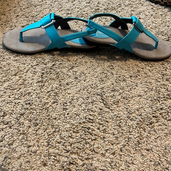 Life Stride - Picture 2 of 6